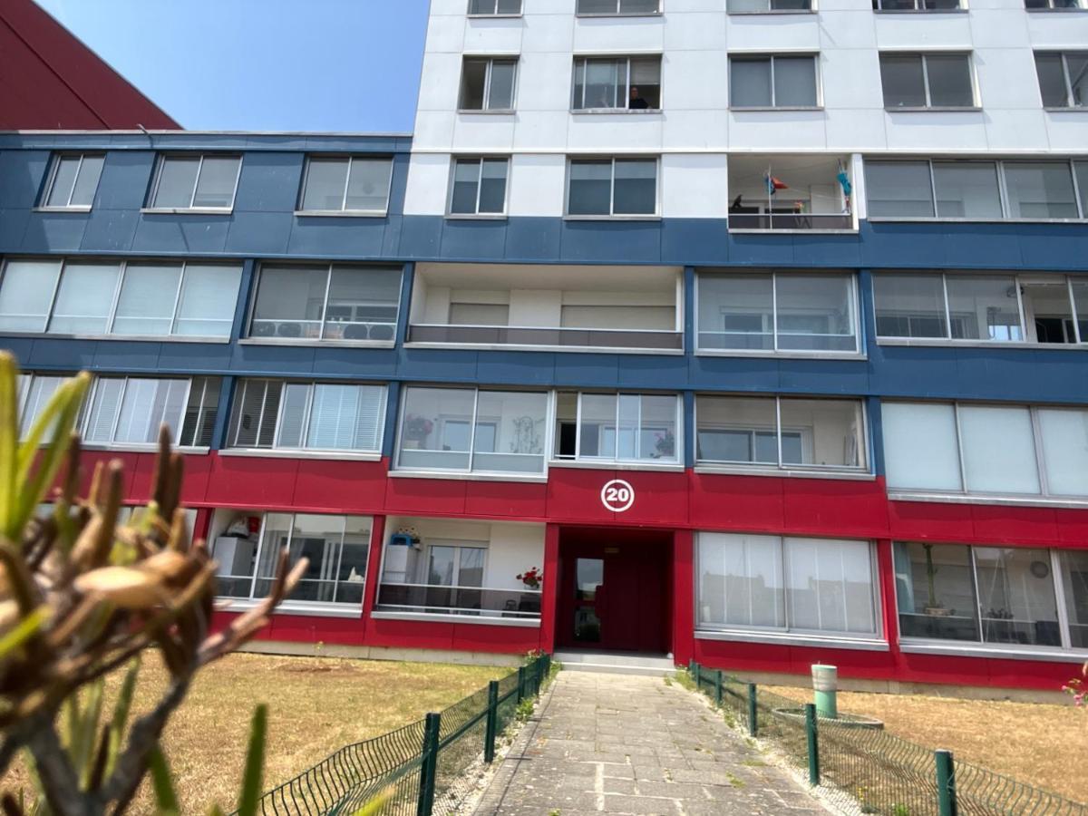 L'Escale Ensoleillee, 2 Pieces Sur Le Port Proche Juno Beach Courseulles-sur-Mer Exterior foto